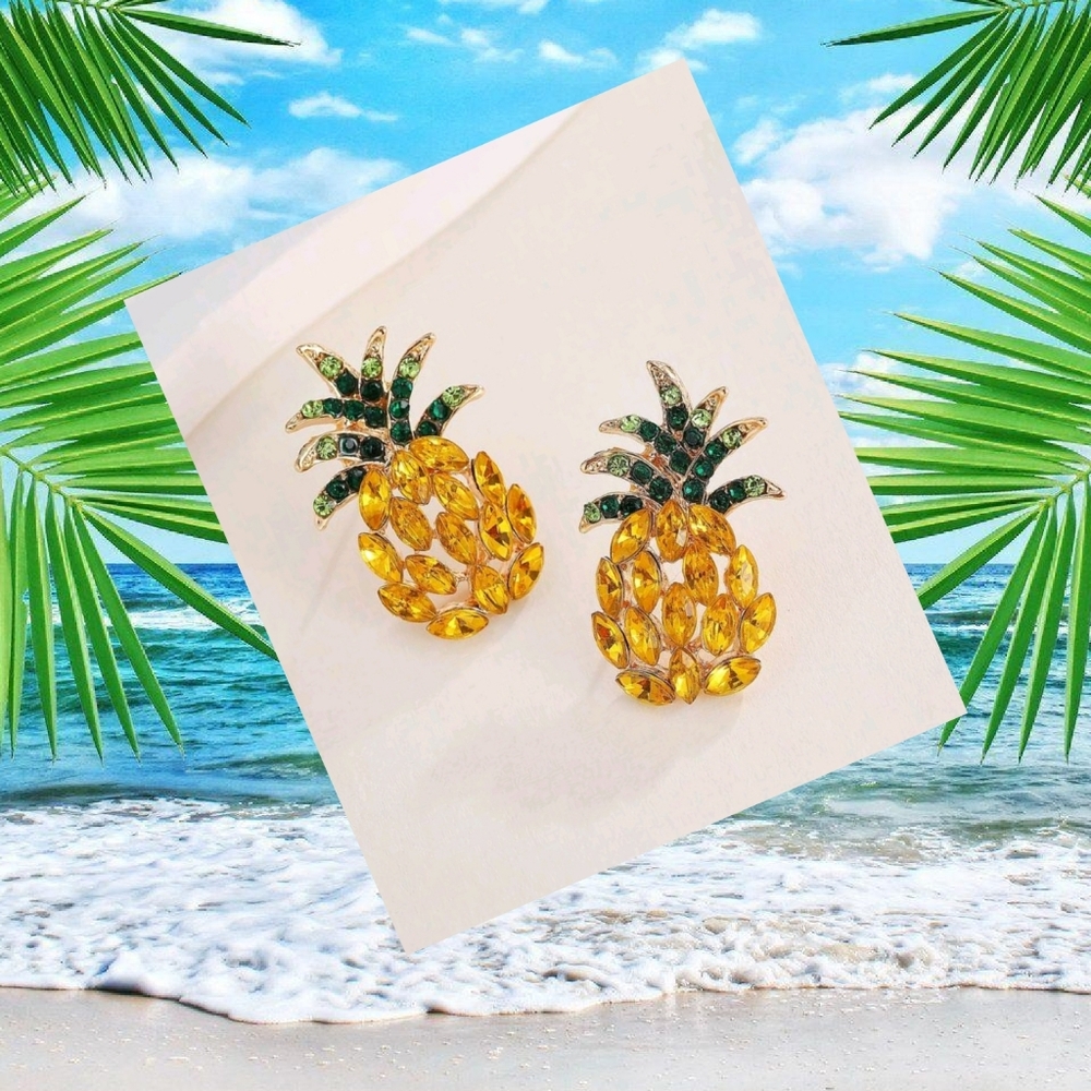 New bling pineapple earrings